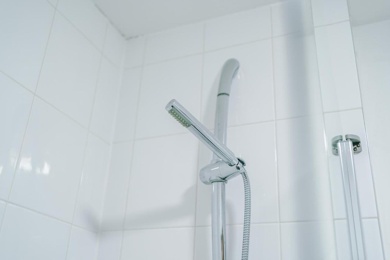מנצ'סטר 2 Bed Apartment With Balcony Private Parking Near Etihad Stadium, Coop Live מראה חיצוני תמונה