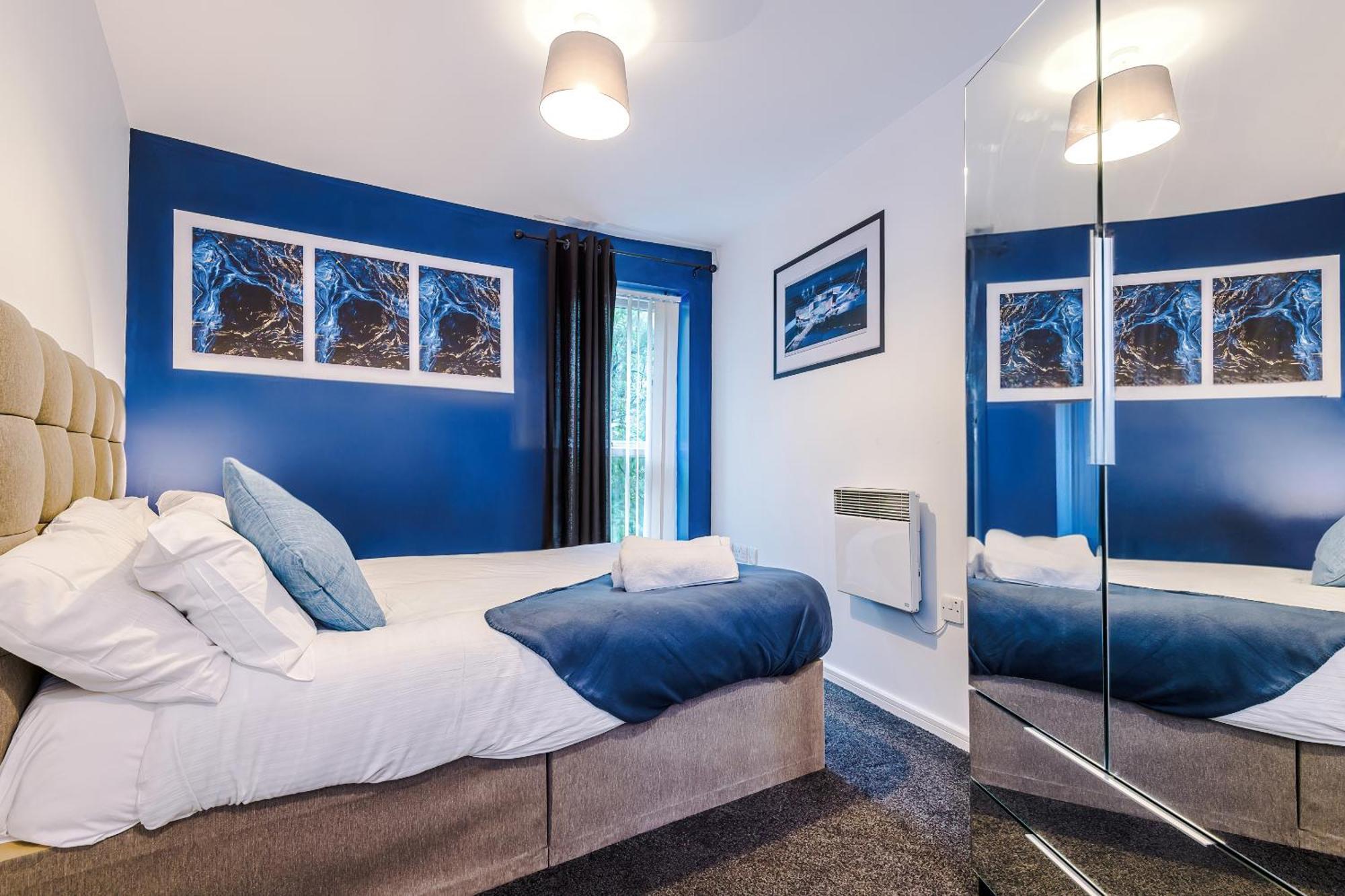 מנצ'סטר 2 Bed Apartment With Balcony Private Parking Near Etihad Stadium, Coop Live מראה חיצוני תמונה