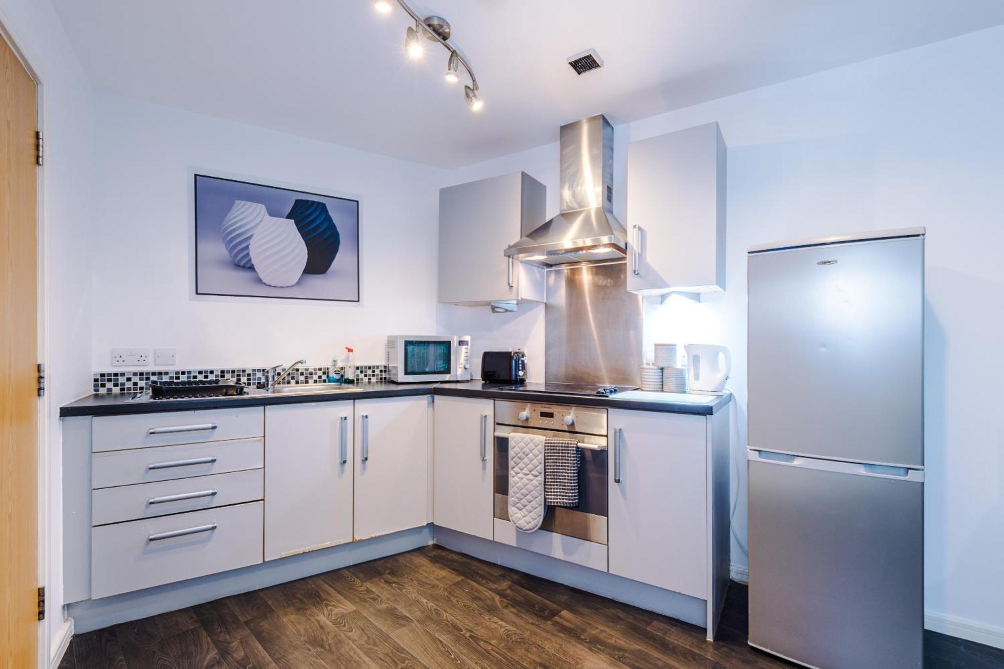 מנצ'סטר 2 Bed Apartment With Balcony Private Parking Near Etihad Stadium, Coop Live מראה חיצוני תמונה